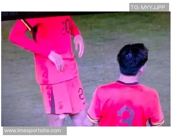 国少队迅猛发力3分钟连入两球轻松领先东帝汶谢晋精彩晃动破门展现实力 国少队迅猛发力3分钟连入两球轻松领先东帝汶谢晋精彩晃动破门展现实力